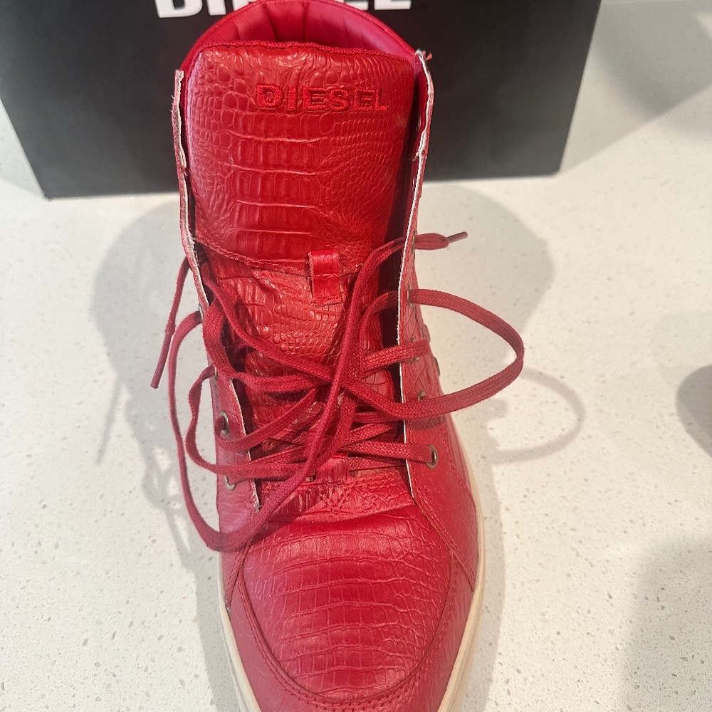 Men’s Sneakers